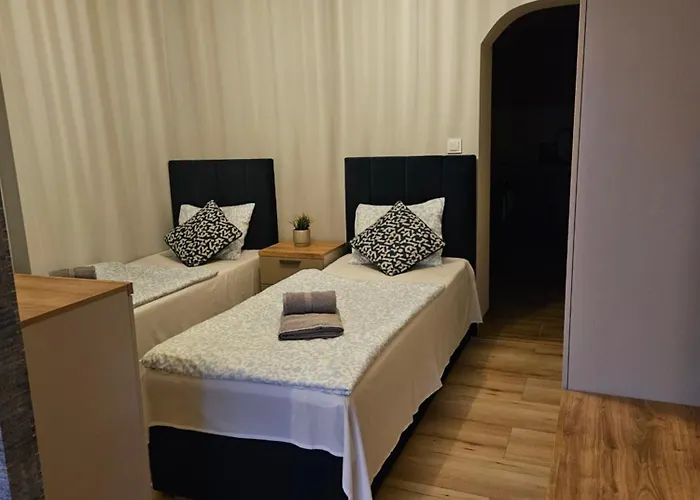 Virgo & アパート *